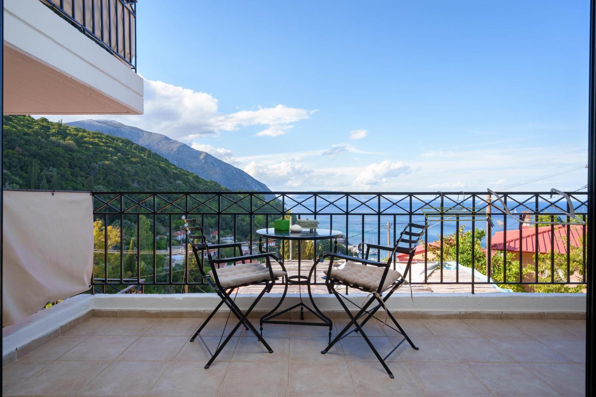 Giannatos' Studios - Makis Poros  Exterior photo